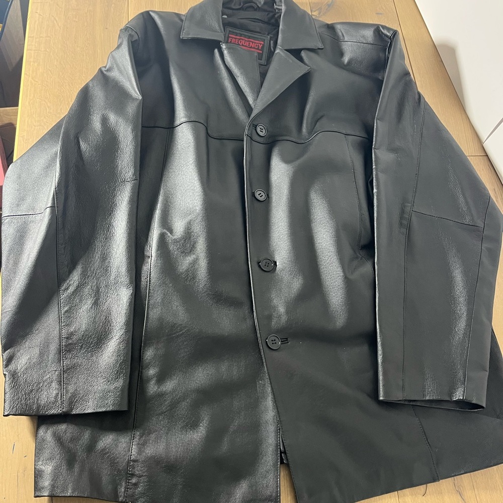 FREQUENCY OUTERWEAR Black Genuine Leather Jacket/ Size XXl. W/Removable Liner